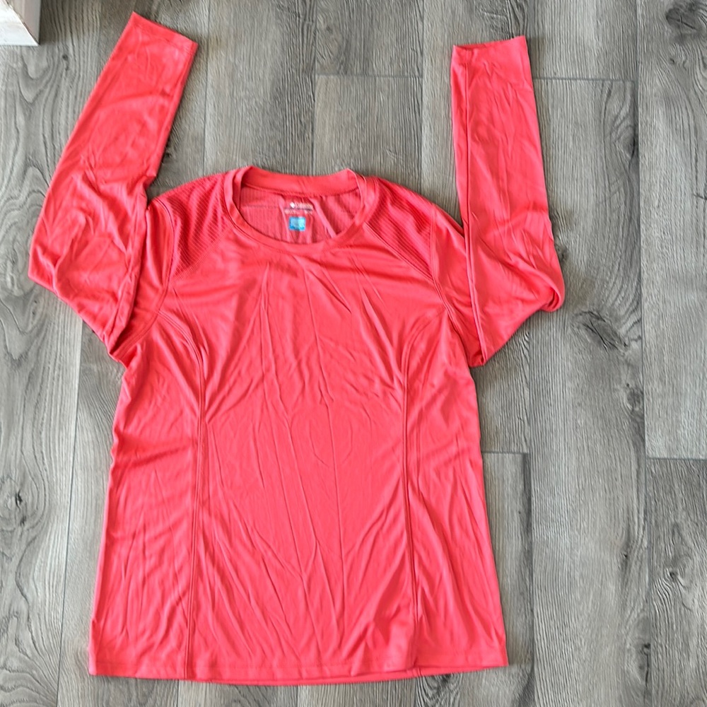 Columbia long sleeve freezer coil size extra large